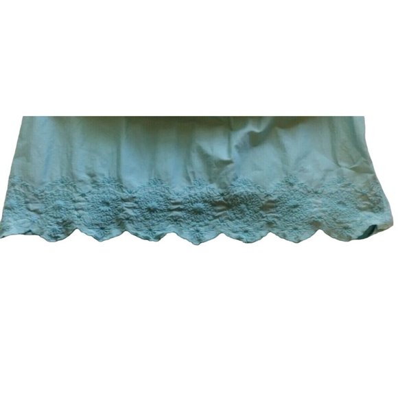 Gloria Vanderbilt Top Womens Medium Dual Sided Tab Sleeves Embroidered Hem - Picture 9 of 13